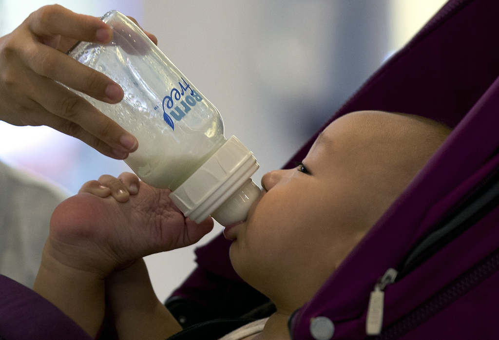 Les autorités américaines de la concurrence ont engagé une procédure contre le fabricant de lait en poudre pour bébés Gerber Products (groupe Nestlé), qu'elles accusent de mettre en avant des bénéfices thérapeutiques non avérés.