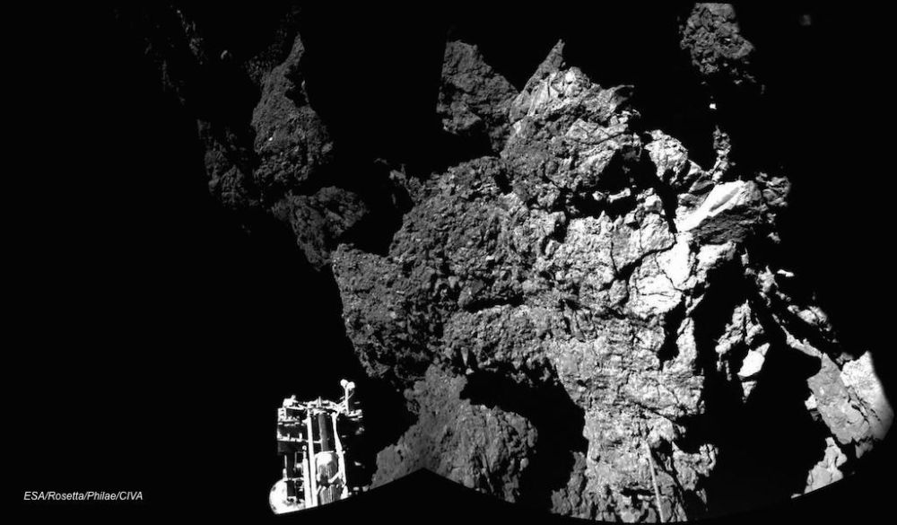 Une des premières photos prises par les caméras neuchâteloises de la comète "Tchouri".