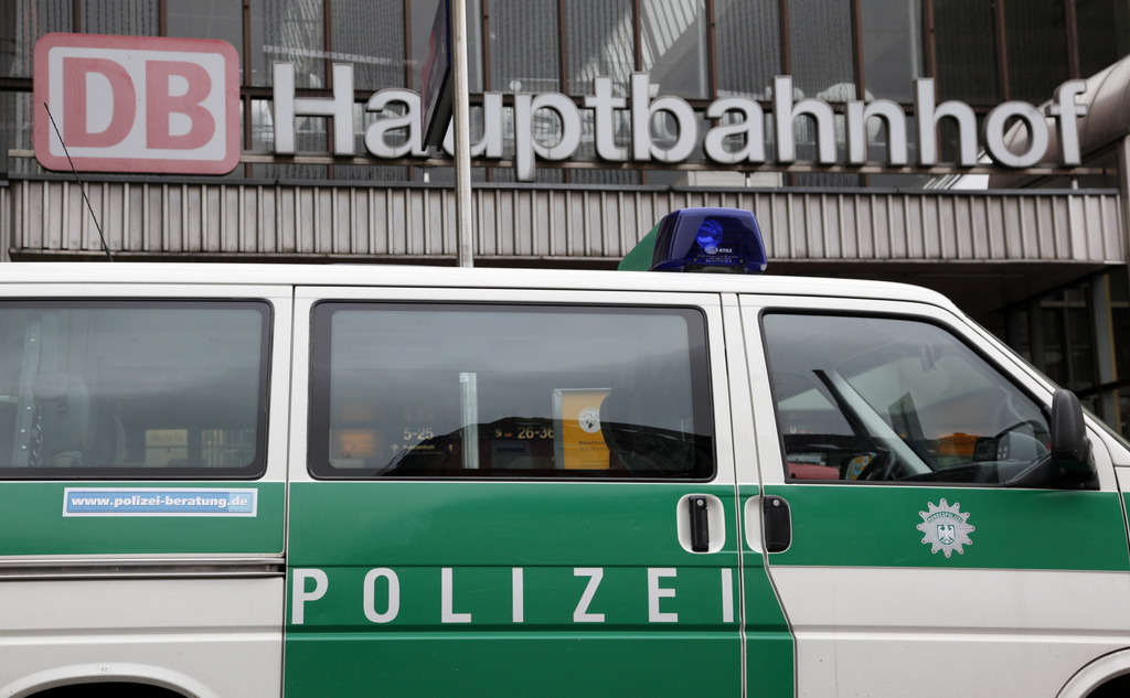 Une Allemande de 55 ans, souffrant de troubles psychiatriques, a été internée après la découverte dans son appartement du corps momifié de sa mère décédée cinq ans auparavant.