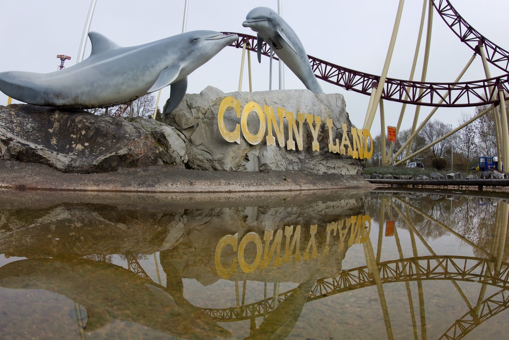 La mort des deux dauphins du parc d'attraction de Connyland à Lipperswil (TG) serait due à des opiacés.