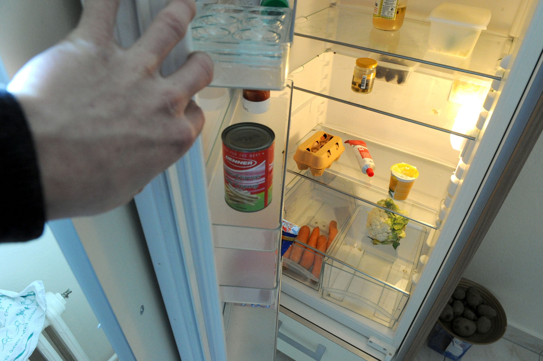Remplir le frigo peut parfois être difficile pour des familles monoparentales
