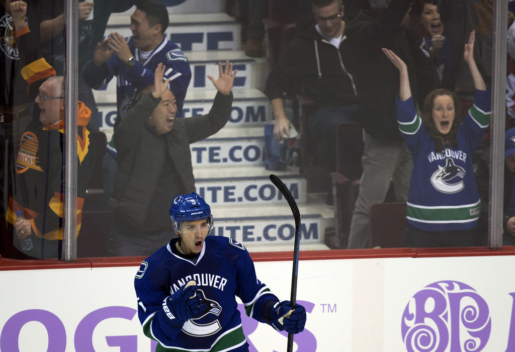 C'est le troisième but de la saison avec les Canucks pour Luca Sbisa (archives).