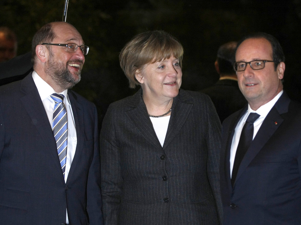 Martin Schulz, Angela Merkel, et François Hollande se sont rencontrés "en toute discrétion" pour parler de sujets d'actualité concernant l'Europe.