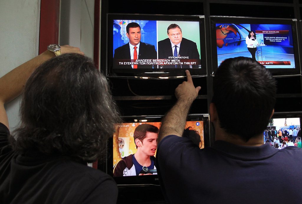 La télévision publique grecque est muette depuis août 2013. Elle avait fait les frais de la crise financière.