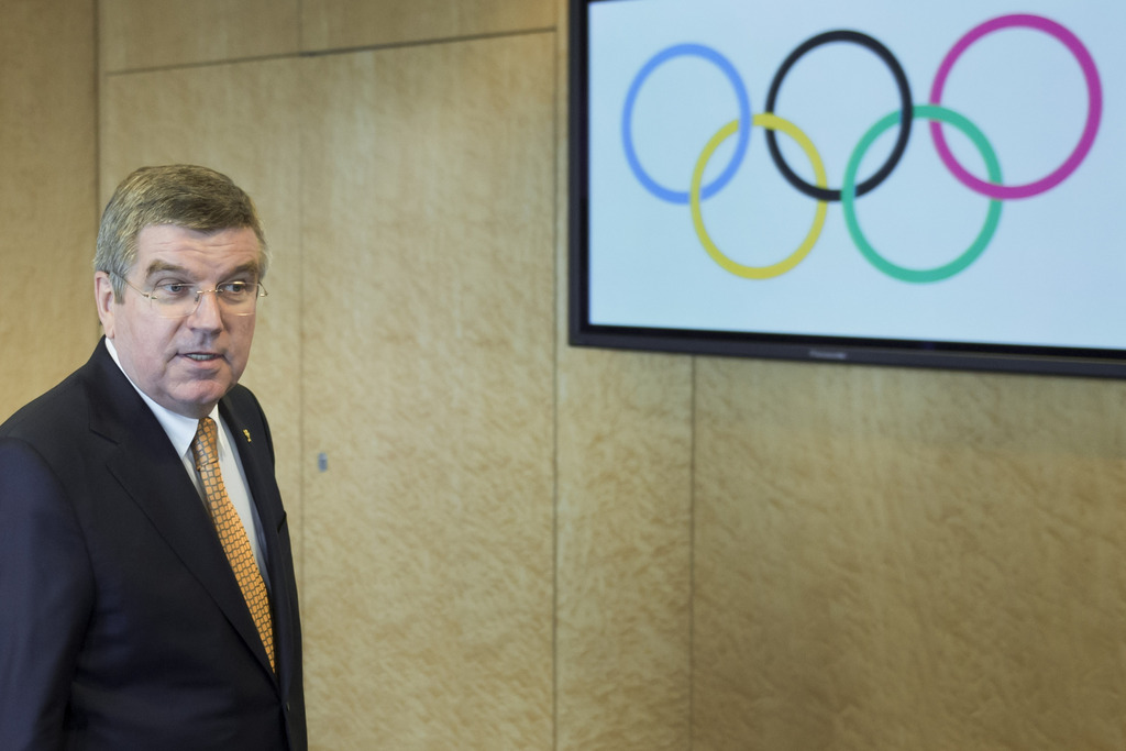 International Olympic Committee, IOC, President German Thomas Bach, arrives prior to the opening of the executive board's meeting, at the IOC headquarters, in Lausanne, Switzerland, Tuesday, December 10, 2013. (KEYSTONE/Jean-Christophe Bott)