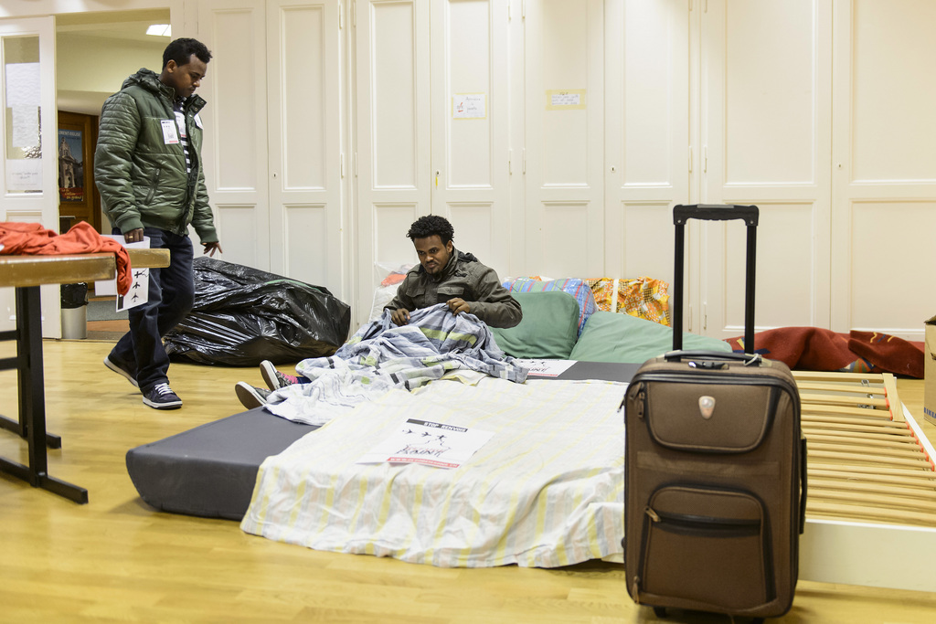 Six hommes et une femme occupent actuellement les locaux de la paroisse Saint-Laurent de Lausanne.