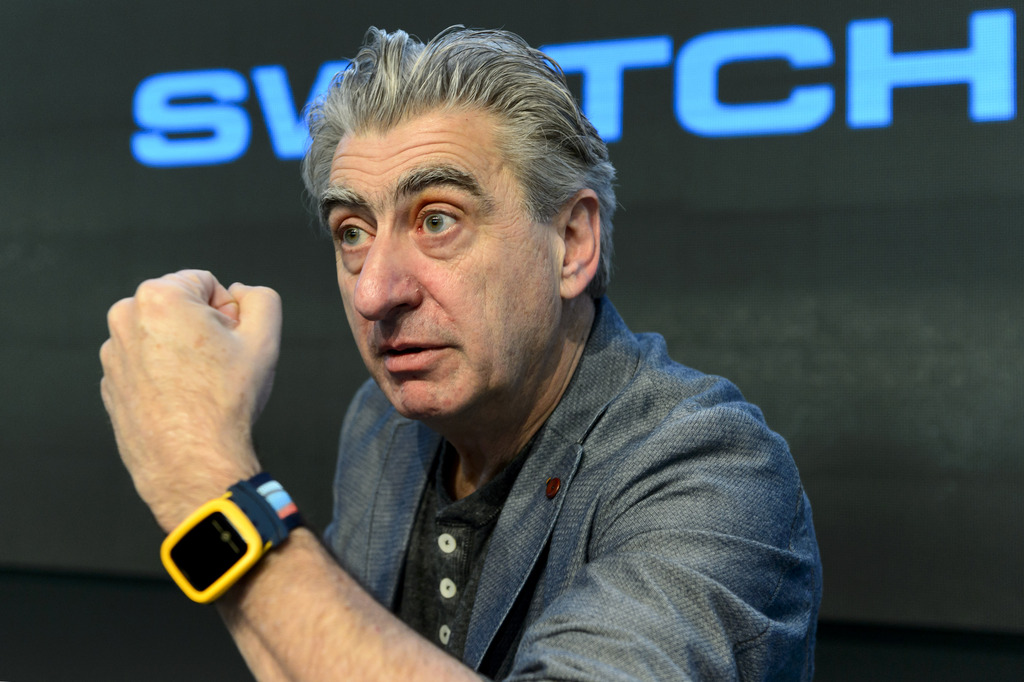 Pour Nick Hayek, la montre connectée n'est pas un priorité. Il présente sa "Swatch Touch Zero One", avec 9 mois d'autonomie.
