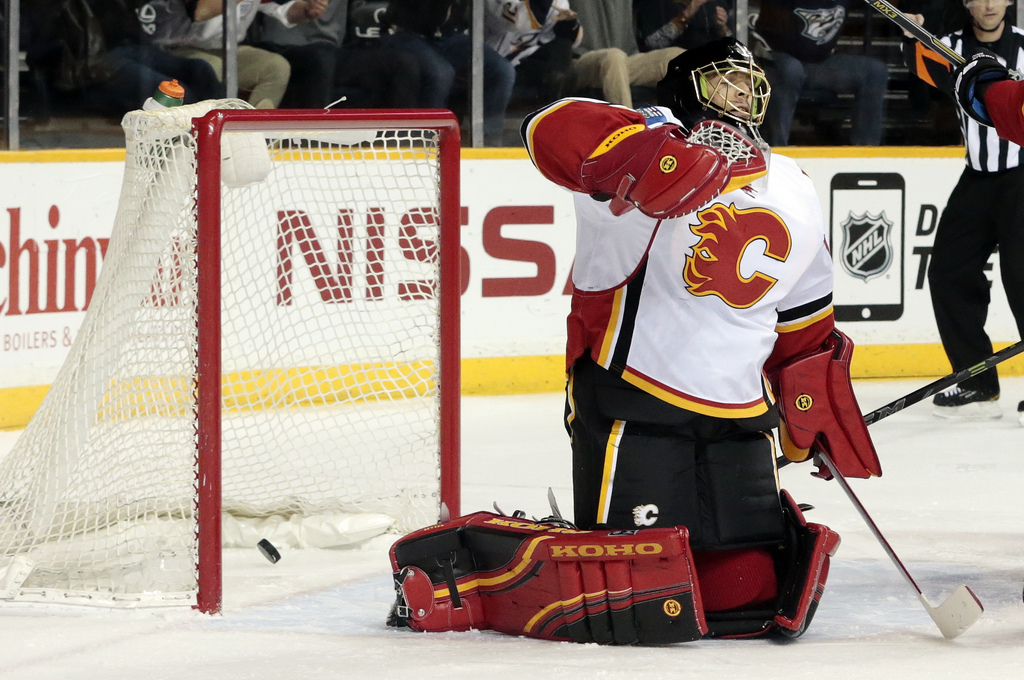 Jonas Hiller a réalisé un grand match. Insuffisant pour empêcher la défaite des Flames.