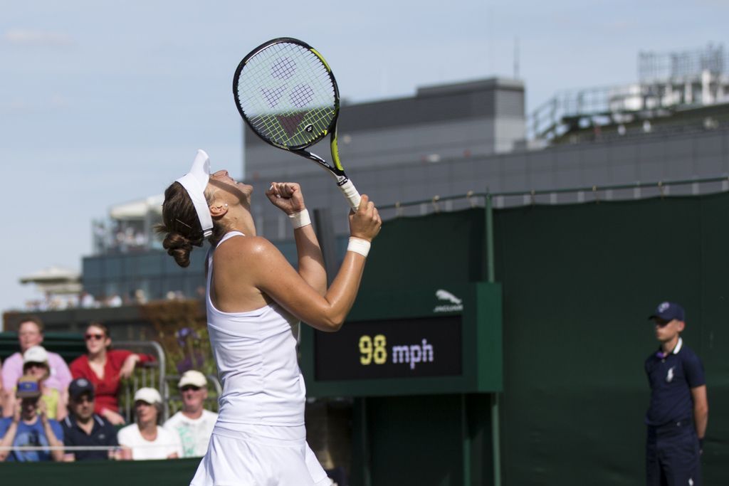 Belinda Bencic (no 30) a su enchaîner à Wimbledon. La St-Galloise s'est imposée 3-6 6-1 6-3 face à Tsvetana Pironkova (WTA 41) au 1er tour.