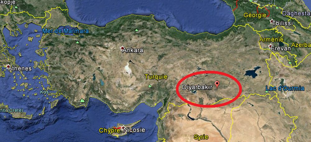 L'attentat a eu lieu dans la province à majorité kurde de Diyarbakir (sud-est).