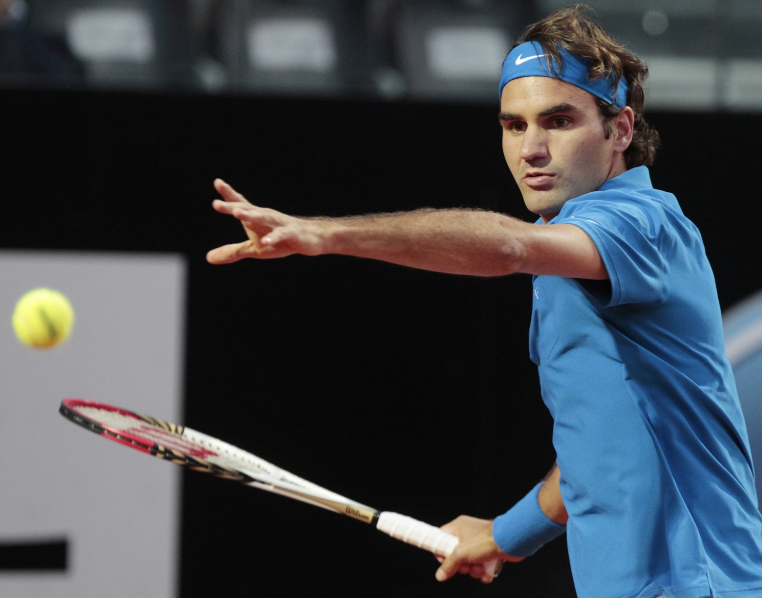 Federer s'incline face à Djokovic en demi-finale à Rome