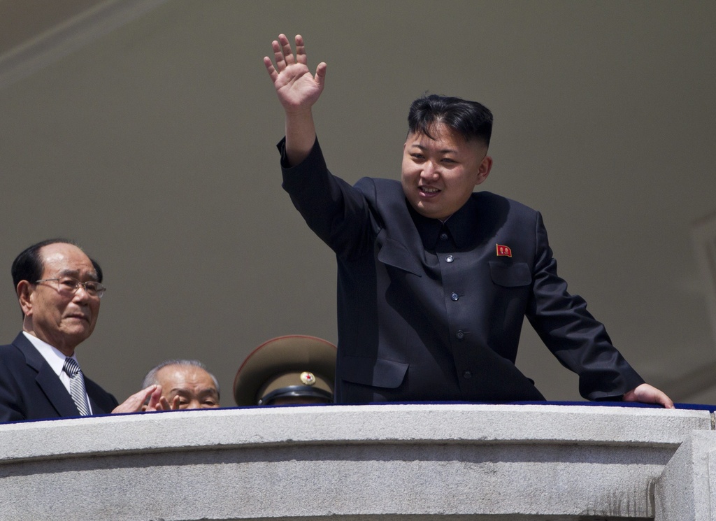 Kim Jong-un, le nouveau dirigeant de la Corée du Nord, a prononcé dimanche son premier discours public. Il a appelé ses compatriotes à se mobiliser pour "la victoire finale" à l'occasion du 100e anniversaire de la naissance de Kim Il-sung, le fondateur du pays.