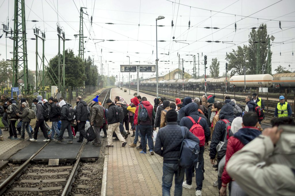 Les migrants, bloqués à la frontière hongro-croate sont redirigés vers la Slovénie.