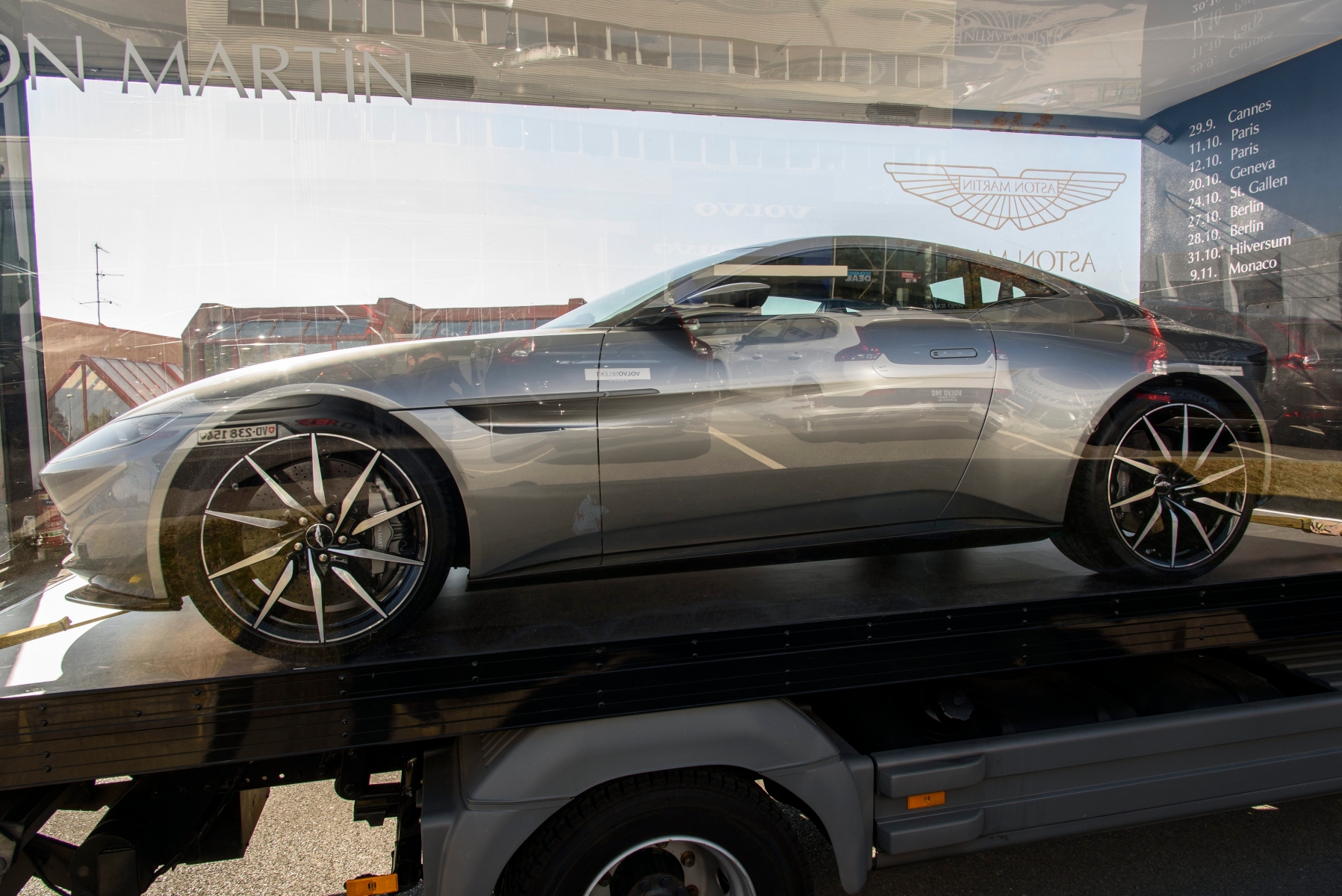 Nyon, mercredi 21.10.2015, photos de l'Aston Martin DB10, utilisÃ©e dans le nouveau James Bond "Spectre", photos CÃ©dric Sandoz