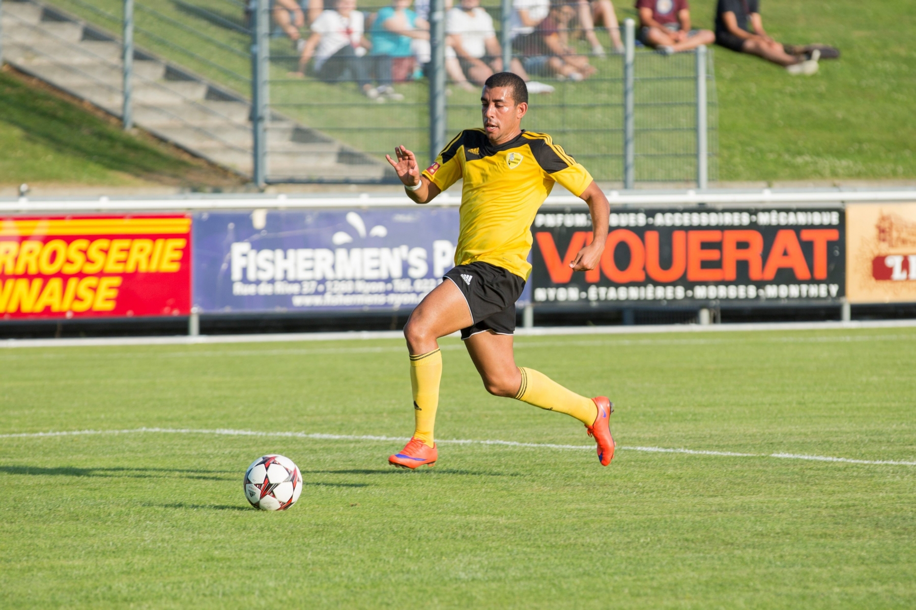 Nyon, mercredi 8 juillet 2015

Colovray, Football, match de préparation, Stade Nyonnais - Servette FC Genève. #10 Nabil National Souni



Sigfredo Haro Football, match de préparation, FC Stade Nyonnais - Servette FC