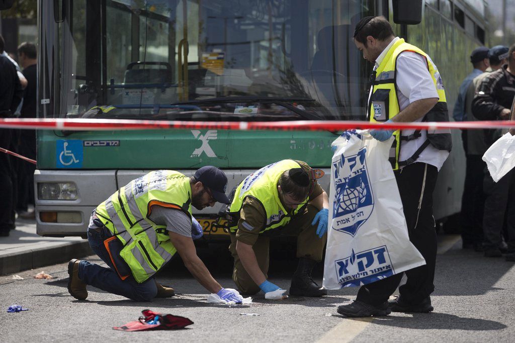 Les attaques se multiplient à Jérusalem, Tel Aviv et en Cisjordanie entre Israéliens et Palestiniens.