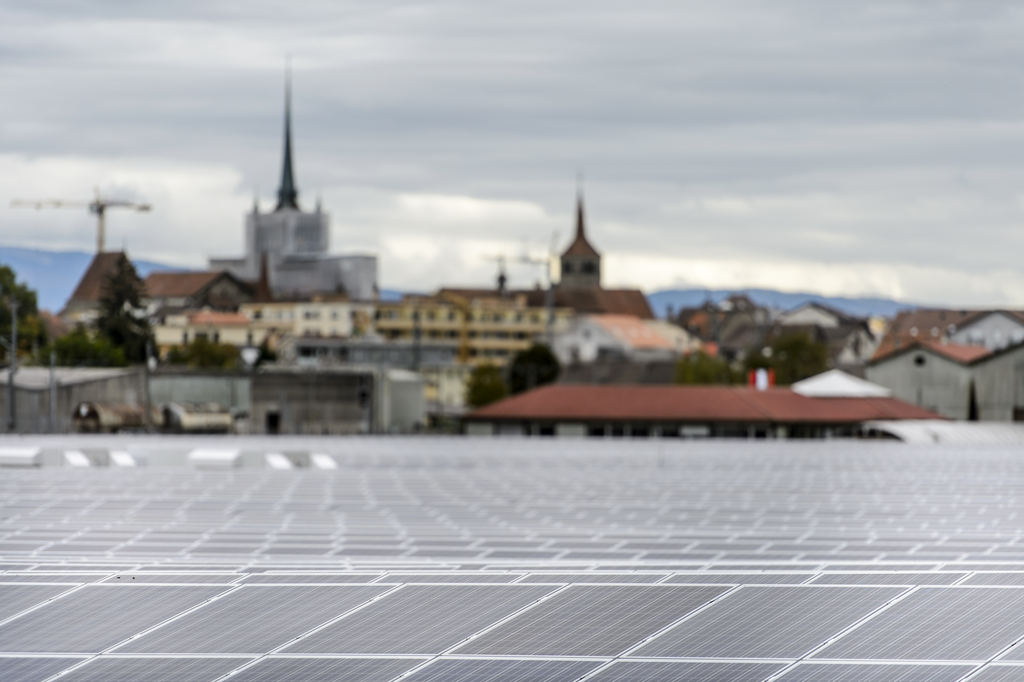 Une vue sur le parc solaire de la Boverie à Payerne inauguré ce mercredi. 