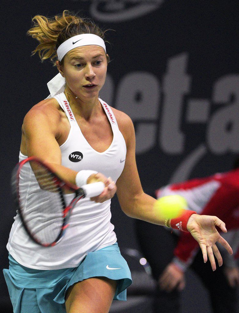  Stefanie Vögele figure pour la première fois depuis juillet 2014 dans le dernier carré d'un tournoi WTA.