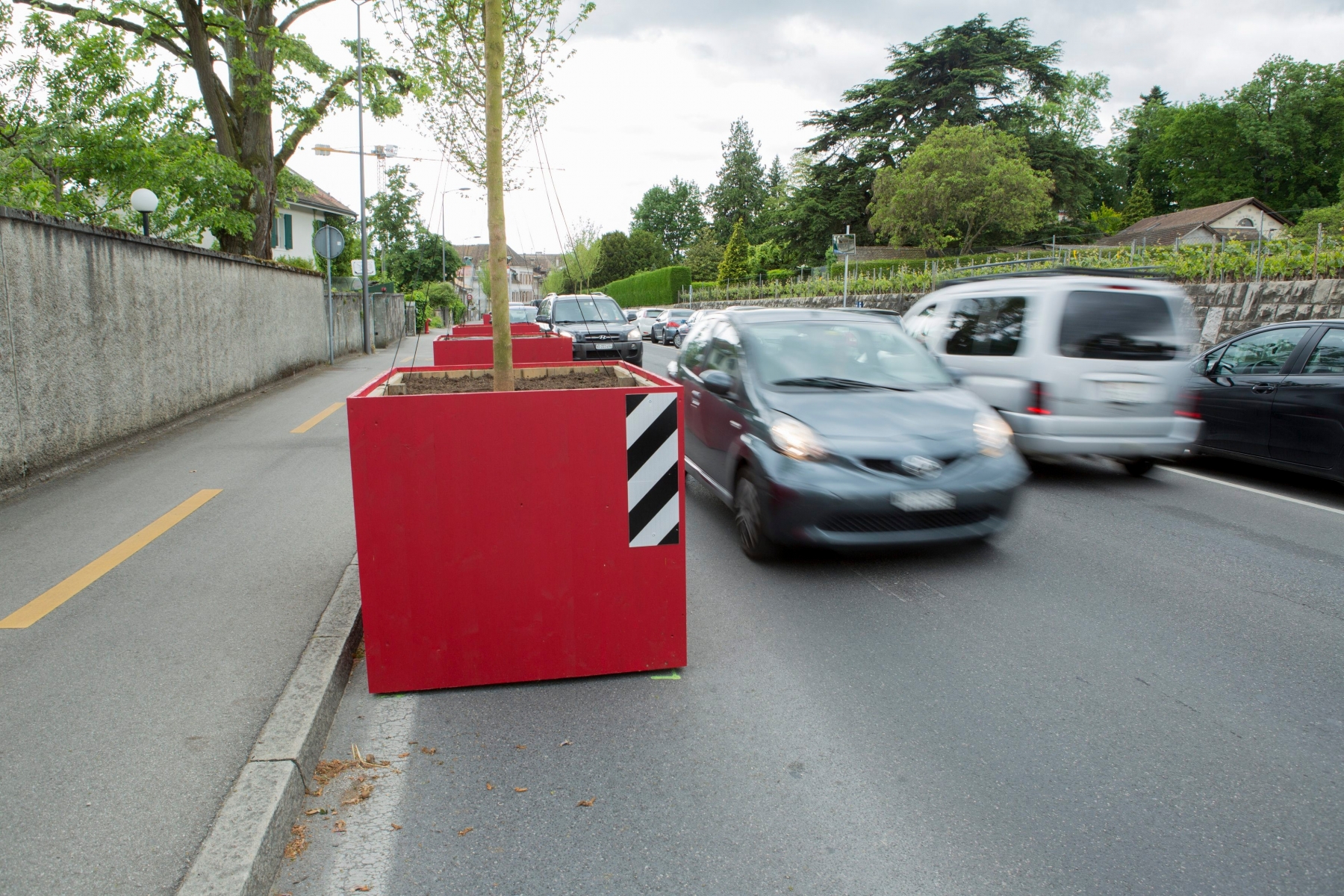 Coppet, mardi 19 mai 2015

Aménagements routiers sur la route Suisse à Coppet. Bacs aux fleures pour modérer le trafic au bourg



Sigfredo Haro Aménagements routiers, Coppet