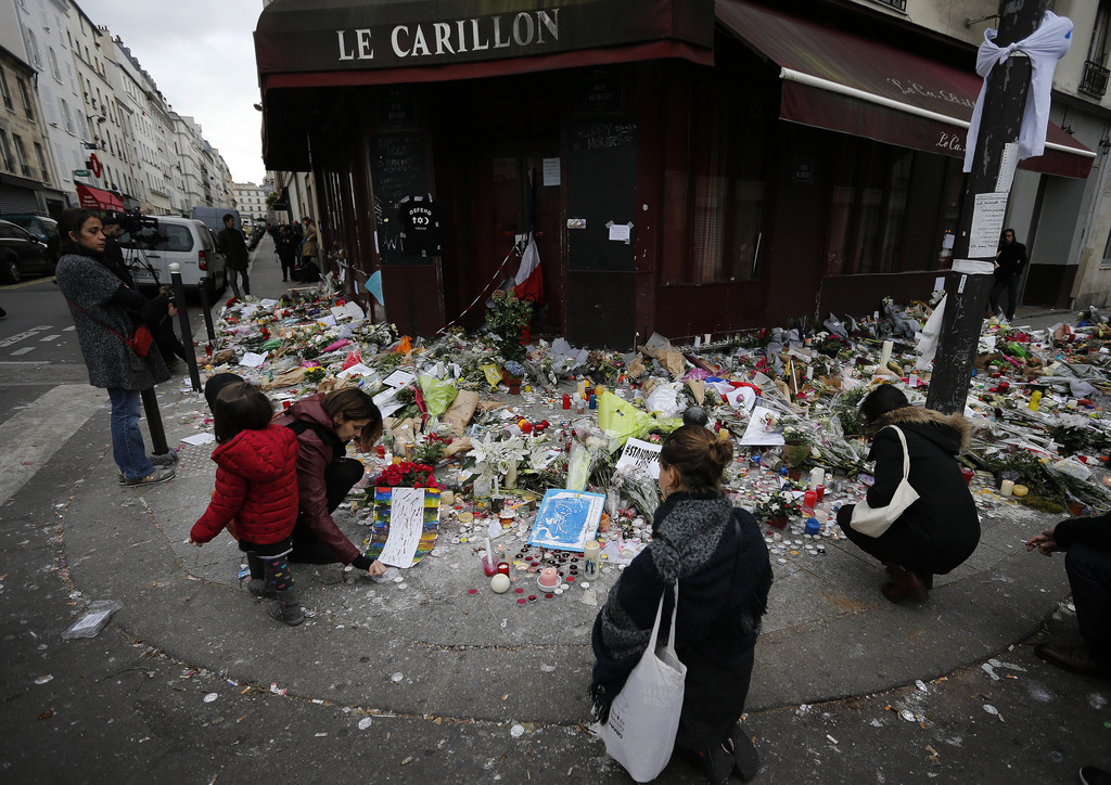 Le 13 novembre 2015, les terroristes avaient notamment visé le bar ''Le Carillon'' à Paris. 