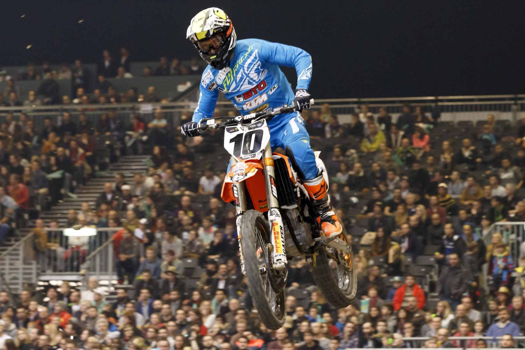 US pilot Justin Brayton, category SX1, in action, during the 30th Geneva International Supercross at the Palexpo, in Geneva, Switzerland, Friday, December 4, 2015. (KEYSTONE/Salvatore Di Nolfi)