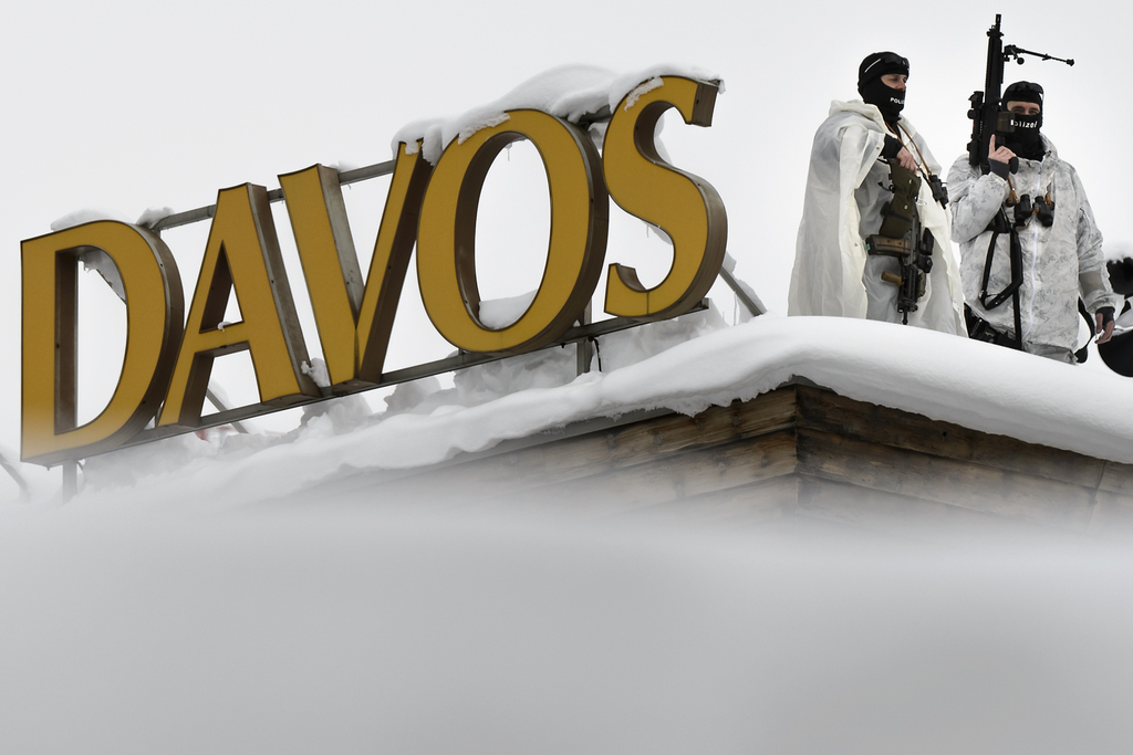 De la neige habille encore Davos, au moment de son 46e World Economic Forum.