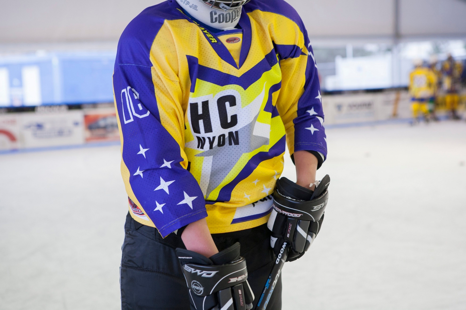 Nyon , Samedi 16 Novembre 2013

EntravÆnement du Hockey Club de Nyon dans la Patinoire de Rive v Nyon



hockey , patinoire , patinage , patinage sur glace , hiver , sport , Nyon.



¬© Sigfredo Haro / La Cv¥te Patinoire de Rive , Nyon