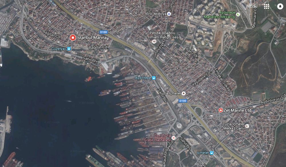 Les négociations ont eu lieu d'abord dans un hôtel puis dans un yacht dans la marina d'Istanbul.