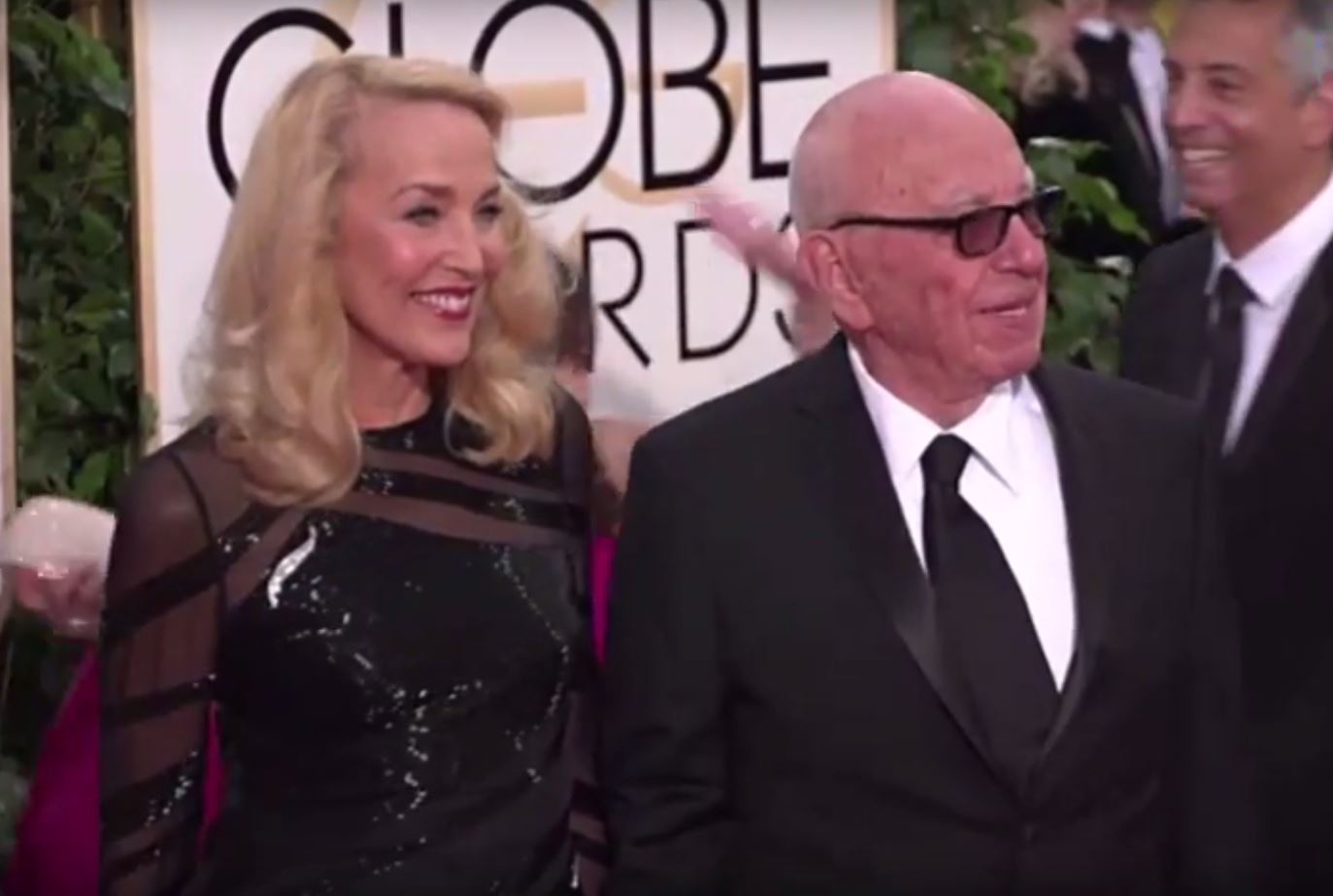 Jerry Hall et Ruppert Murdoch se sont fiancés ce weekend aux Golden Globes.
