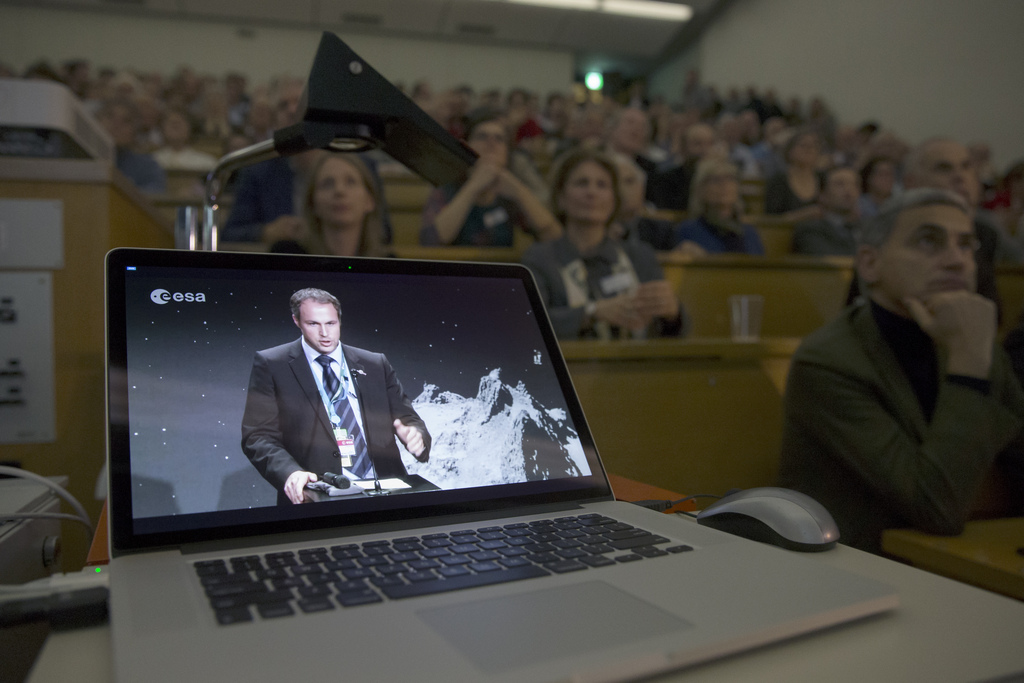 Daniel Neuenschwander, ici lors d'un discours diffusé en direct, sera appelé à mener le secteur du transport spatial qui héberge actuellement le développement du lanceur Ariane-6.