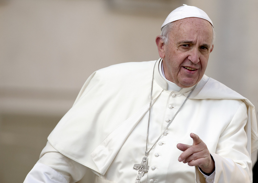 "Rien de nouveau sous les dorures du Vatican", a réagi l'organisation suisse des lesbiennes.