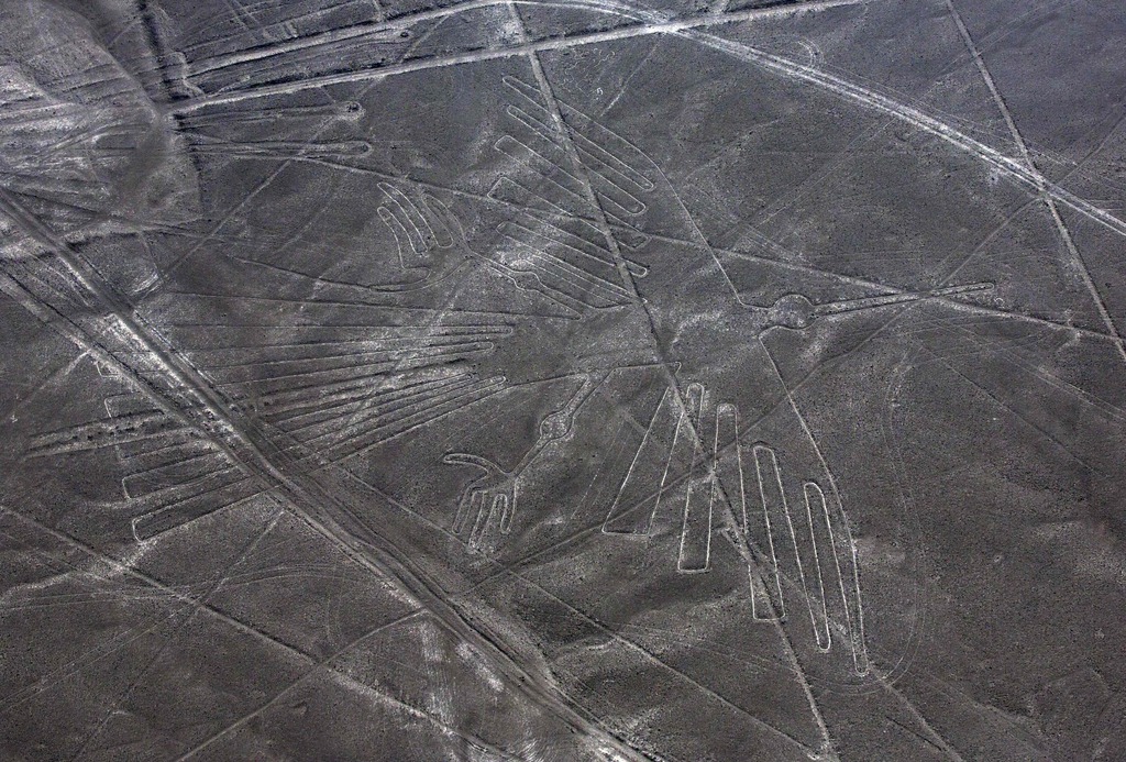 Les célèbres lignes et géoglyphes de Nazca peuvent se voir uniquement du ciel.
