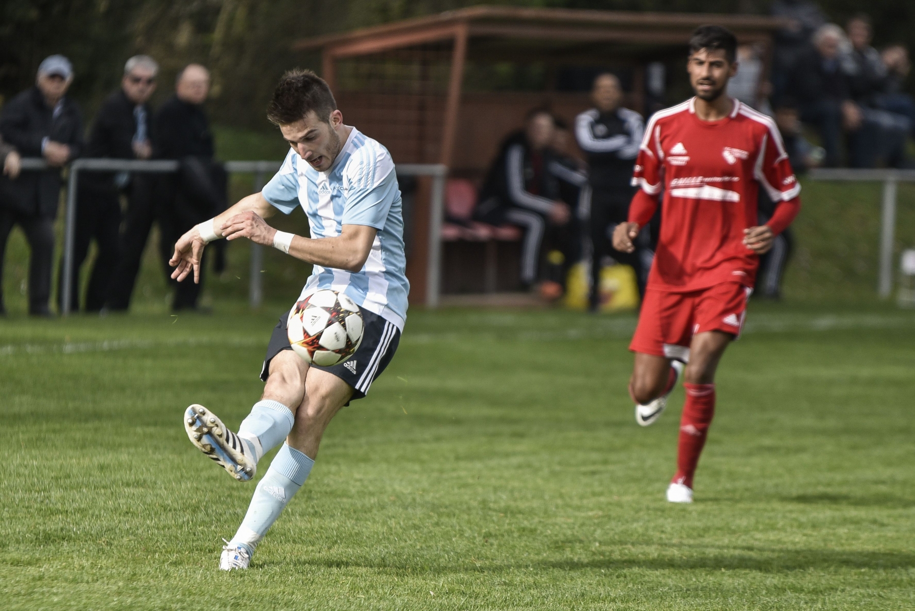 Echichens, samedi 02.04.2016, Grand Record, Football 2ème ligue, FC Echichens vs FC Béroche-Gorgier, Lucien Gfeller, photos Cédric Sandoz