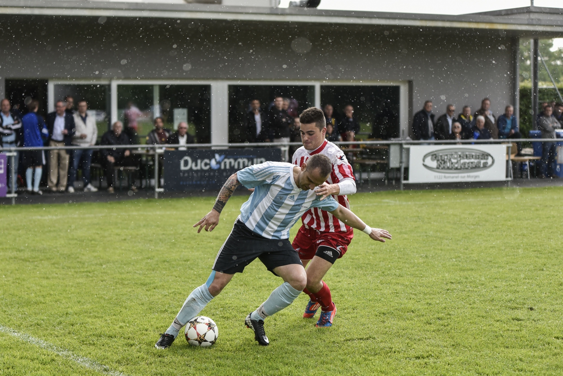 Echichens, samedi 14.05.2016, Grand-Record, football, 2ème ligue inter, Echichens vs Payerne, Srdjan Aksic, photos Cédric Sandoz