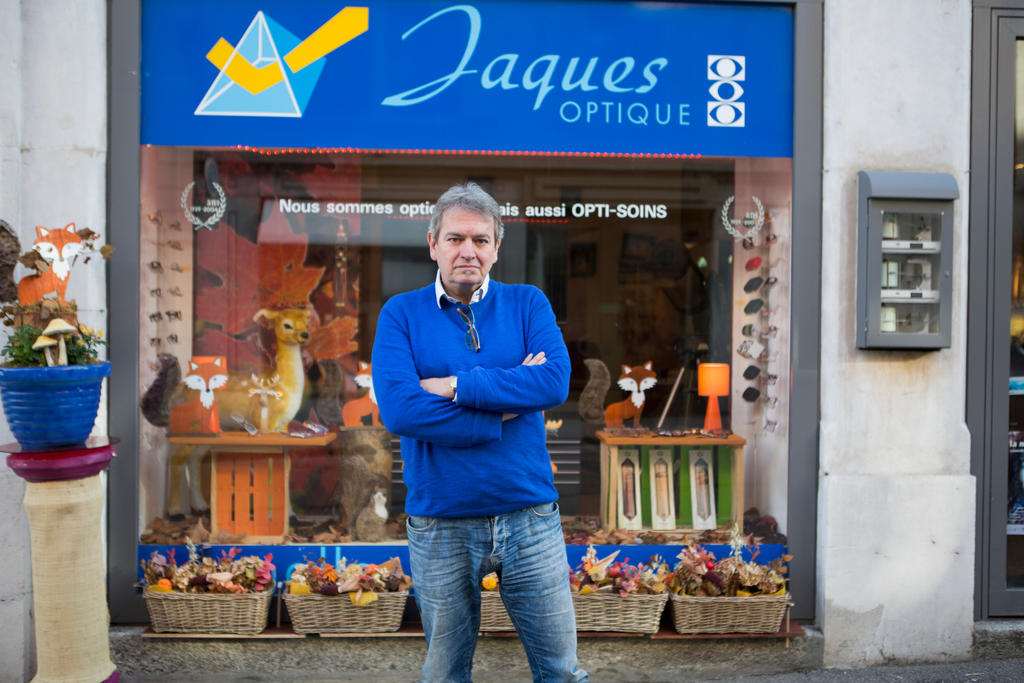 L'opticien Yves Jaques, qui a déjà quitté son appartement au 1er étage, devra avoir vidé son magasin la semaine prochaine.