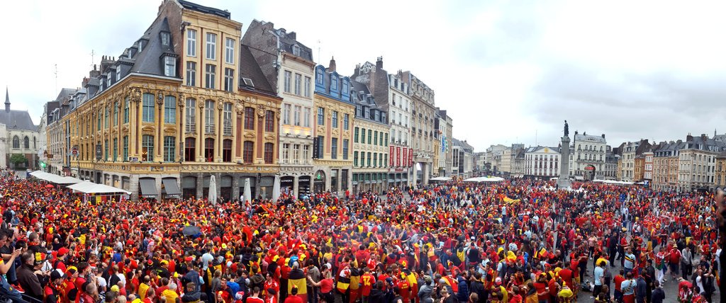 La vague belge a déferlé sur Lille avant Belgique - Pays de Galles.