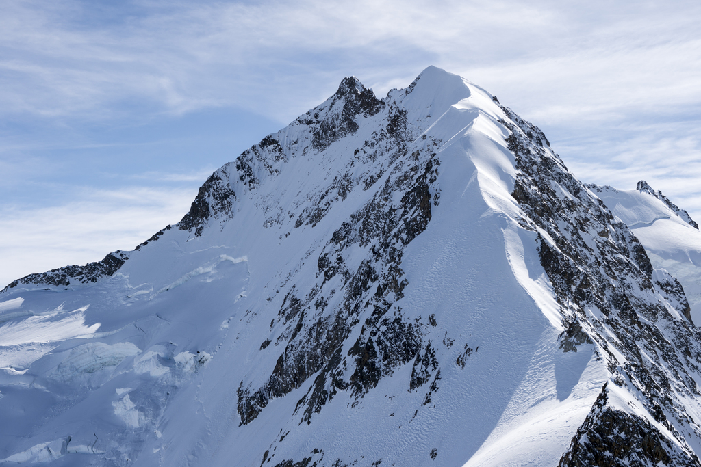 La cordée a chuté dans la région du Piz Bernina.