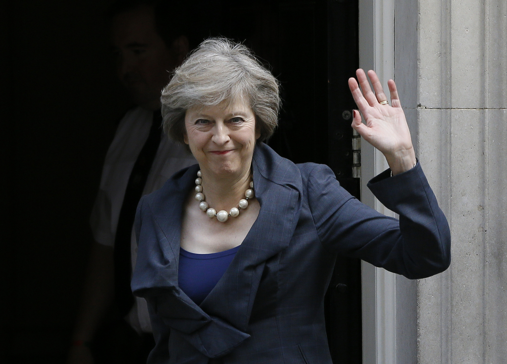 Les observateurs de la vie politique britannique s'attendent à ce que la nouvelle dirigeante de l'exécutif désigne plusieurs femmes à des postes-clés.