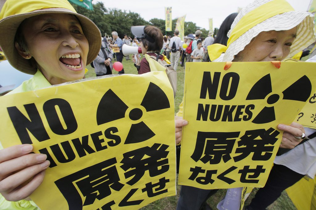 Après l'annonce du gouvernement de relancer des réacteurs, plusieurs manifestations anti-nucléaire ont eu lieu.