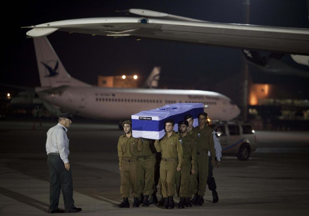 Les funérailles des cinq Israéliens tués doivent se dérouler vendredi dans les cimetières de Petah Tikva et Rishon Letzion, près de Tel-Aviv, et de Saint-Jean d'Acre, dans le nord d'Israël.
