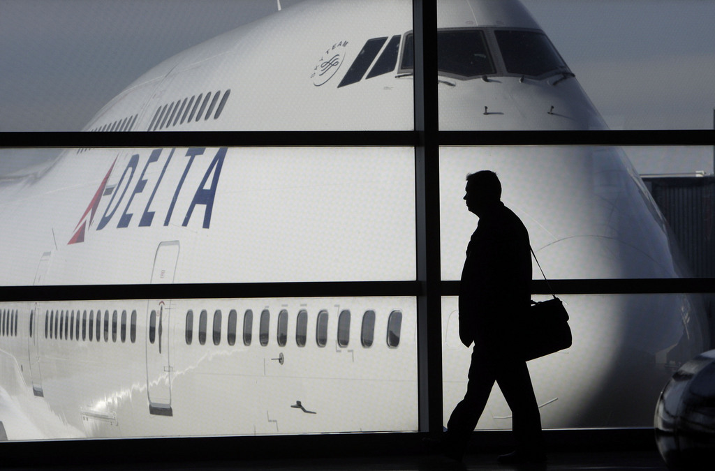 Suite à la découverte de fils suspects dans les toilettes d'un vol Delta Airlines entre New York et Madrid a dû rebrousser chemin jeudi aux Etats-Unis.