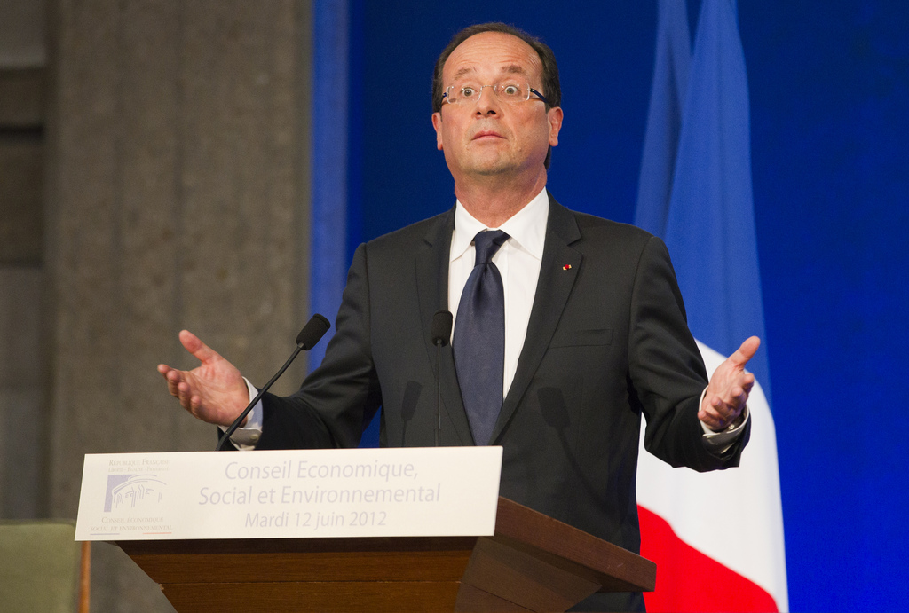 Les Français ont commencé à voter dimanche pour le second tour des législatives. Celui-ci devrait apporter au Parti socialiste du président François Hollande la majorité nécessaire pour appliquer son programme.