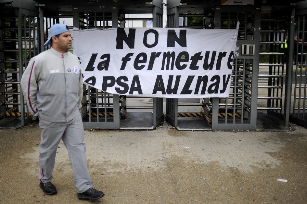 PSA a créé un choc la semaine dernière en annonçant son plan qui prévoit notamment la fermeture du site d'Aulnay (3000 emplois) et la suppression de 1400 des 5600 postes du site de La Janais, près de Rennes.