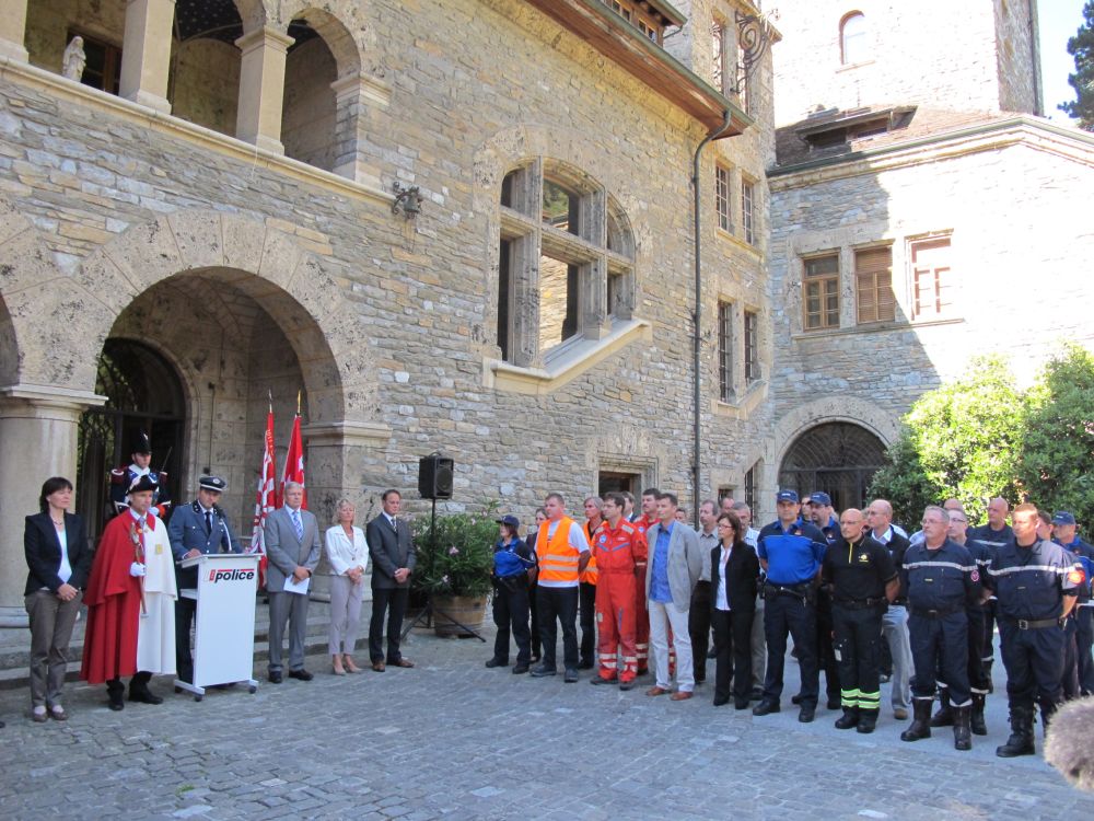 Secouristes et citoyens étaient réunis pour recevoir la distinction "Chevaliers de la Route".