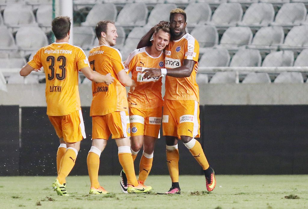 epa05455294 Grasshoppers players celebrate a goal during the UEFA Europa League third qualifying round, second leg soccer match between Apollon and Grasshoppers at GSP Stadium in Nicosia, Cyprus, 04 August 2016.  EPA/KATIA CHRISTODOULOU