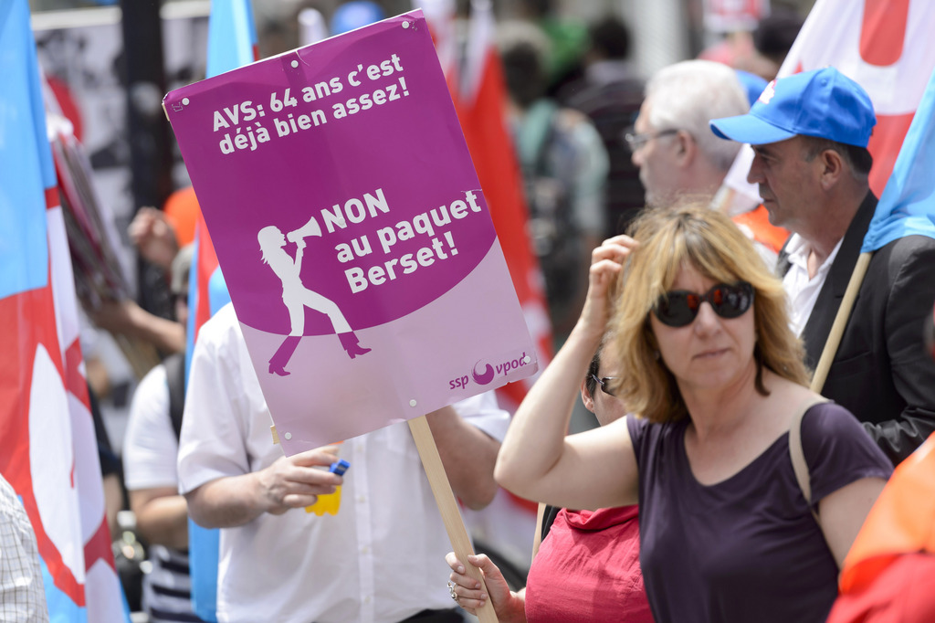 Les femmes devront désormais travailler jusqu'à 65 ans.