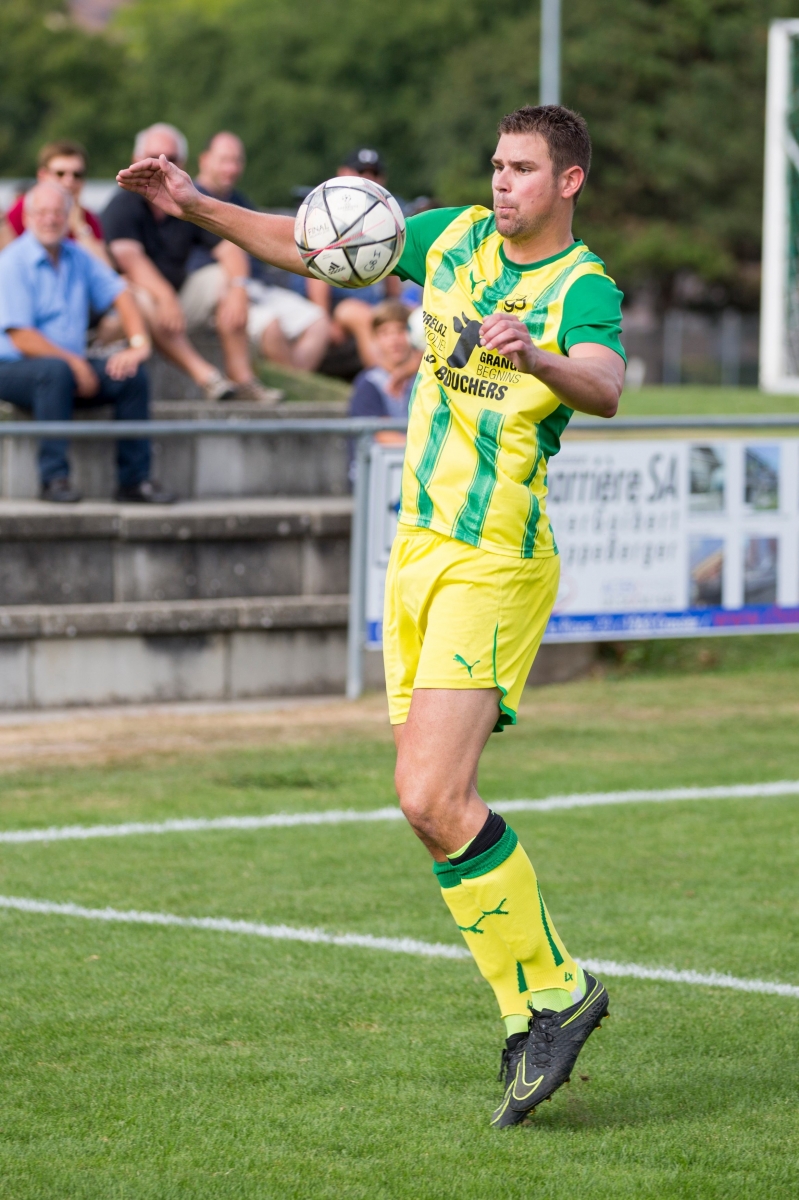 Genolier, dimanche 11 septembre 2016

Graviv®res, Football, 2e ligue, FC Genolier-Begnins Äì FC Bulle. #20 Julien Jemmely



Sigfredo Haro Football, 2e ligue, FC Genolier-Begnins Äì FC Bulle, Genoli