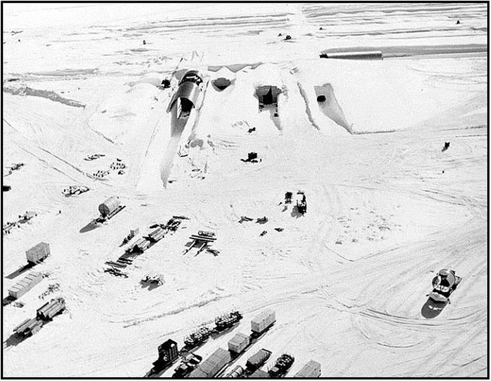 La construction du "Camp Century" a débuté en 1959, au nord-ouest du Groenland.