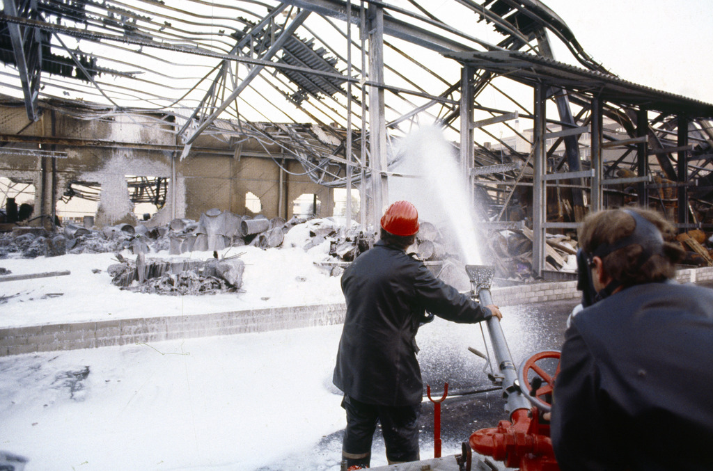 La catastrophe de Schweizerhalle du 1er novembre 1986 reste dans toutes les mémoires dans la région bâloise. 