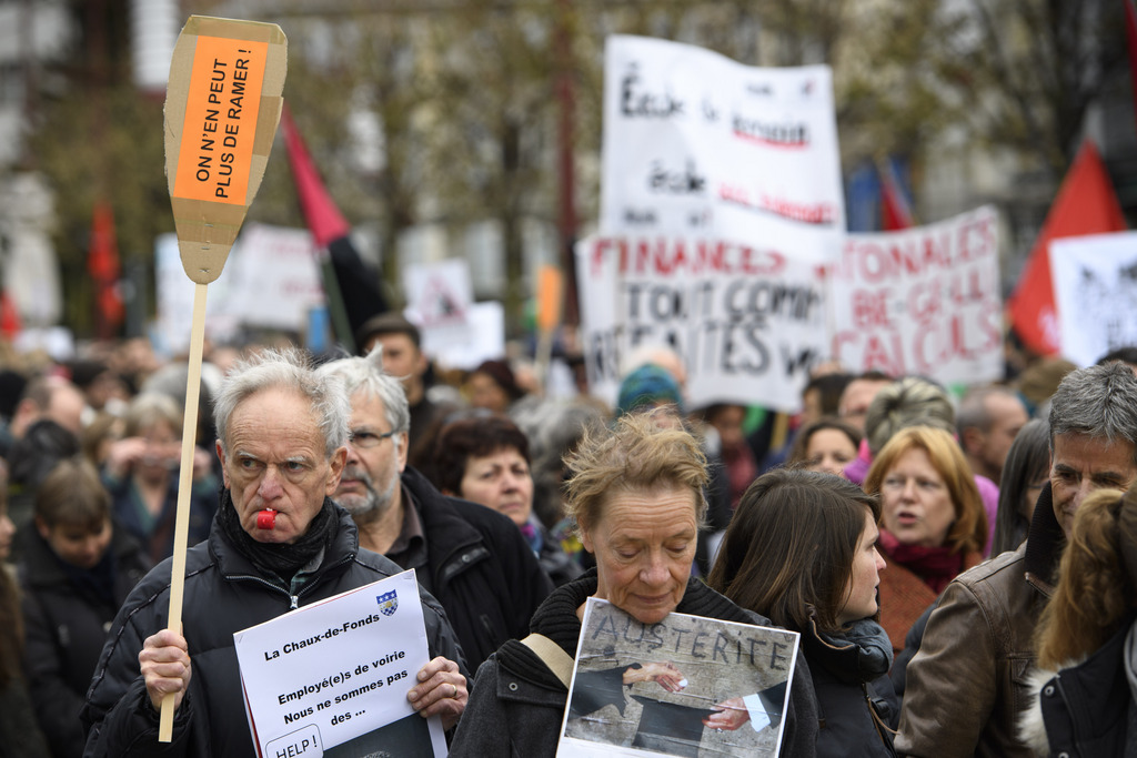 Les manifestants étaient entre 800 et 900 personnes, 1500 selon les organisateurs.